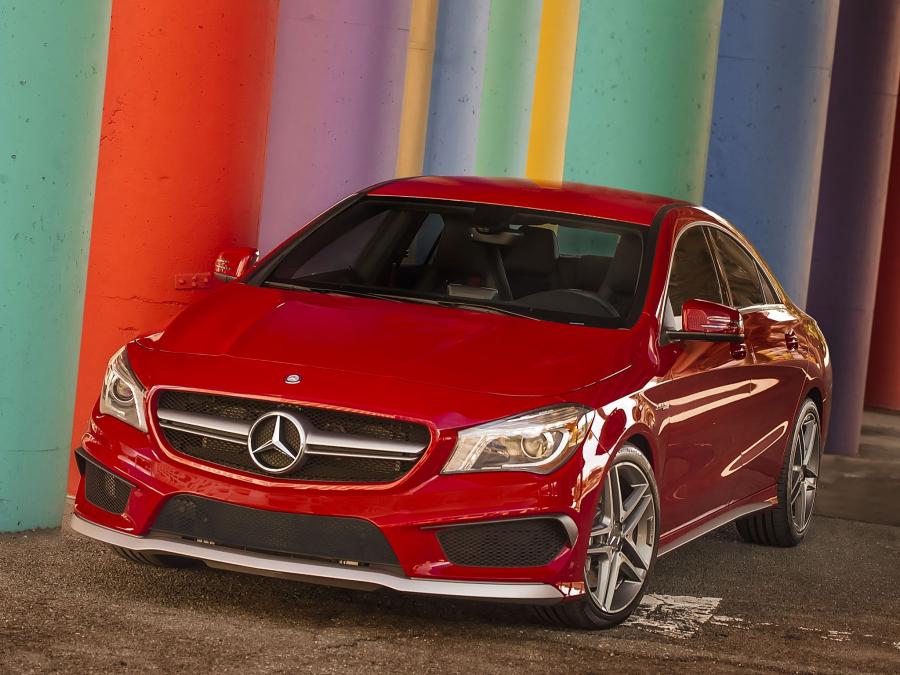  Mercedes-Benz CLA45 AMG 2013 года  (US) (фото 9 из 32)